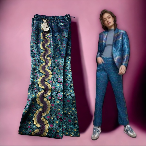 Anthropologie: The Essential Slim Straight Pants in Brocade Print 💎 - Picture 3 of 9
